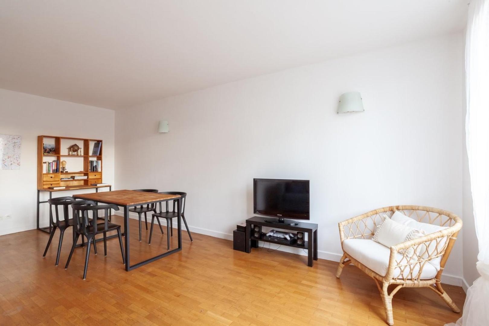 Spacious 1Br | Near City Center & Baby-Friendly! Apartment ลียง ภายนอก รูปภาพ