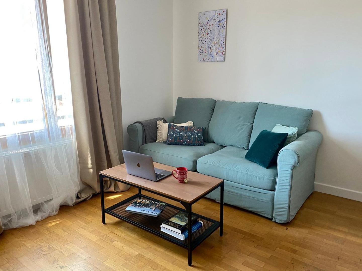 Spacious 1Br | Near City Center & Baby-Friendly! Apartment ลียง ภายนอก รูปภาพ