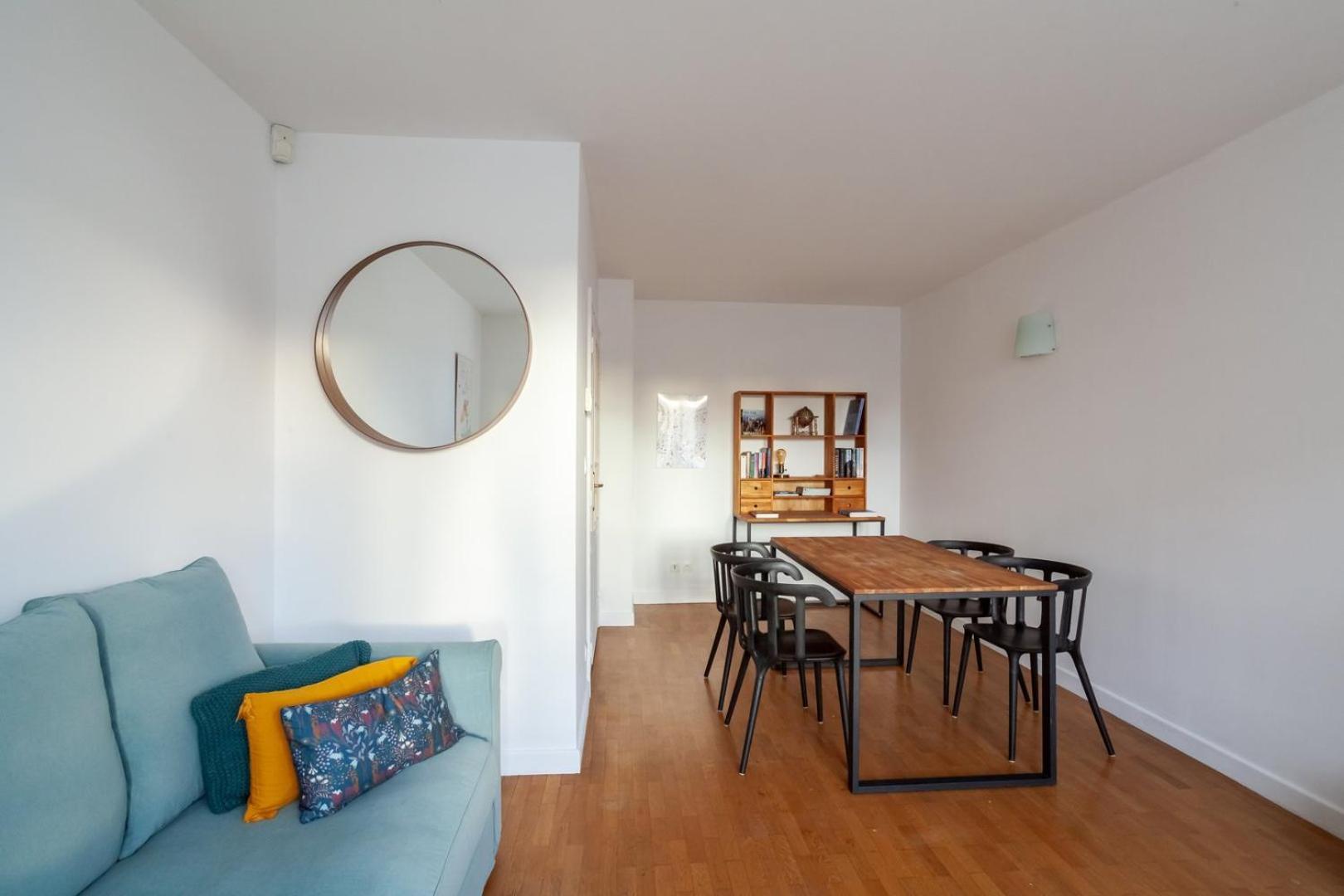Spacious 1Br | Near City Center & Baby-Friendly! Apartment ลียง ภายนอก รูปภาพ